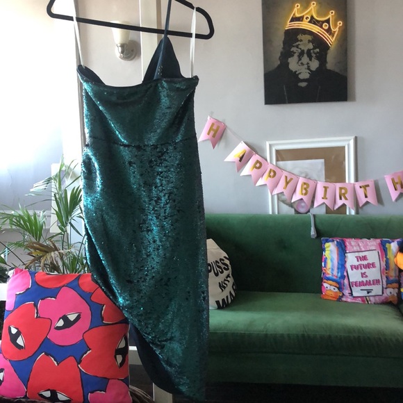 Lovers + Friends Parnell moss green sequin party asymmetrical dress size M - Picture 6 of 6